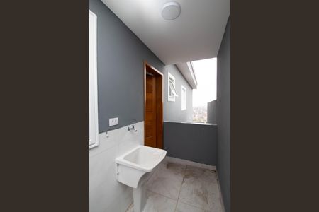 Casa para alugar com 65m², 2 quartos e 1 vagaÁrea de Serviço