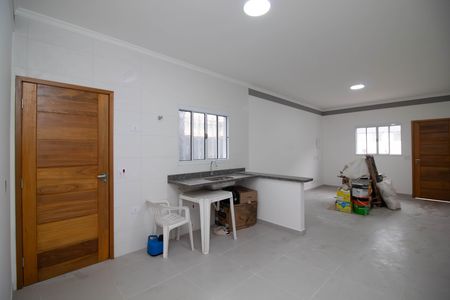 Casa para alugar com 65m², 2 quartos e 1 vagaCozinha