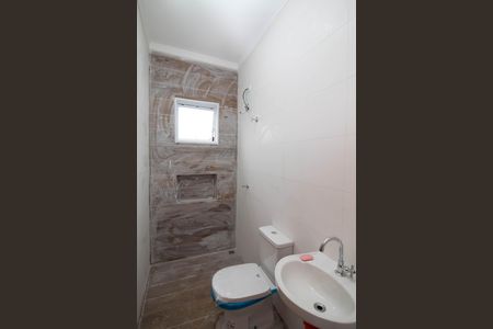 Casa para alugar com 65m², 2 quartos e 1 vagaBanheiro