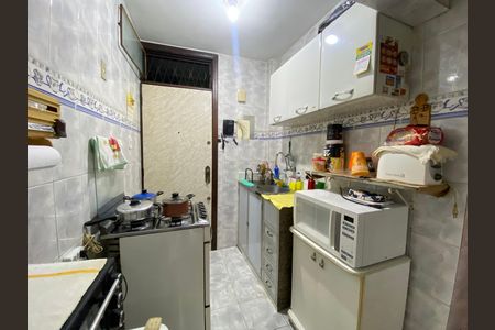 Apartamento à venda com 71m², 2 quartos e sem vaga