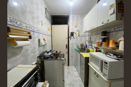 Apartamento à venda com 71m², 2 quartos e sem vaga