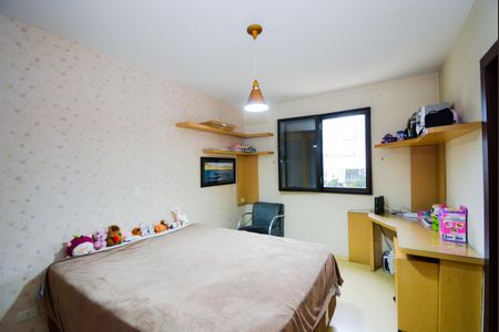 Apartamento à venda com 168m², 4 quartos e 2 vagasQuarto 4 - Suíte