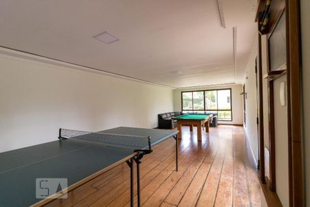 Apartamento à venda com 168m², 4 quartos e 2 vagas Apartamento à venda com 168m², 4 quartos e 2 vagasSala de Jogos