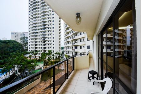 Varanda da Sala de apartamento à venda com 4 quartos, 168m² em Vila Lanzara, Guarulhos