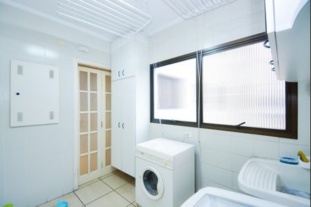 Apartamento à venda com 168m², 4 quartos e 2 vagasÁrea de Serviço