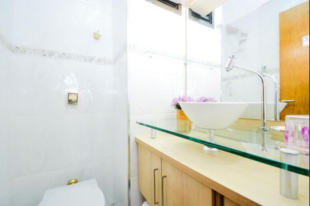 Apartamento à venda com 168m², 4 quartos e 2 vagasLavabo 