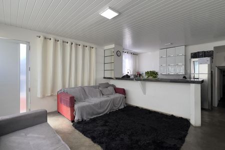 Sala de casa para alugar com 2 quartos, 110m² em Jardim Palmira, Guarulhos