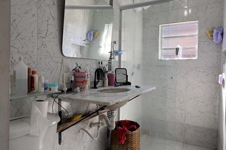 Casa para alugar com 110m², 2 quartos e sem vaga Casa para alugar com 110m², 2 quartos e sem vagaBanheiro da Suíte 2