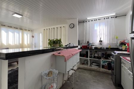 Casa para alugar com 110m², 2 quartos e sem vaga Casa para alugar com 110m², 2 quartos e sem vagaCozinha e Área de Serviço