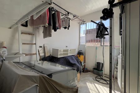 Cozinha e Área de Serviço de casa para alugar com 2 quartos, 110m² em Jardim Palmira, Guarulhos