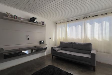 Sala de casa para alugar com 2 quartos, 110m² em Jardim Palmira, Guarulhos