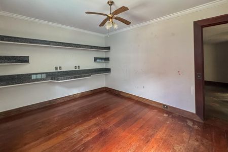 Casa à venda com 470m², 4 quartos e 6 vagas