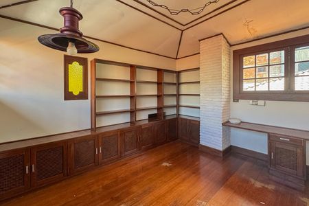 Casa à venda com 470m², 4 quartos e 6 vagas
