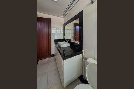 Casa à venda com 470m², 4 quartos e 6 vagas
