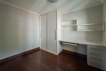 Casa à venda com 470m², 4 quartos e 6 vagas