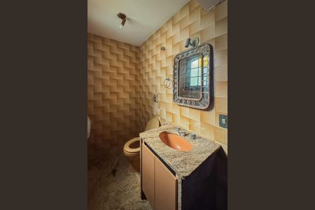 Casa à venda com 470m², 4 quartos e 6 vagas