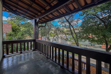 Casa à venda com 470m², 4 quartos e 6 vagas