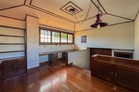 Casa à venda com 470m², 4 quartos e 6 vagas