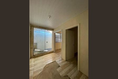 Casa para alugar com 78m², 2 quartos e sem vaga