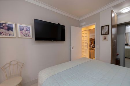 Apartamento à venda com 100m², 2 quartos e 2 vagas Apartamento à venda com 100m², 2 quartos e 2 vagasSuite 2