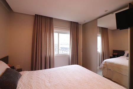 Apartamento à venda com 156m², 3 quartos e 3 vagasSuíte 2