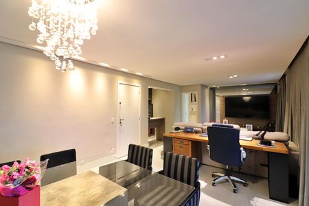 Apartamento à venda com 156m², 3 quartos e 3 vagasSala 