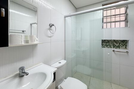 Casa à venda com 154m², 2 quartos e 1 vaga Casa à venda com 154m², 2 quartos e 1 vagaBanheiro Social 2