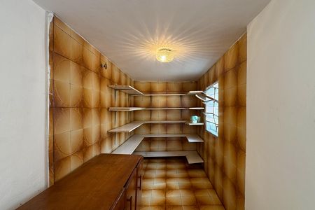 Casa à venda com 154m², 2 quartos e 1 vaga Casa à venda com 154m², 2 quartos e 1 vagaEdícula