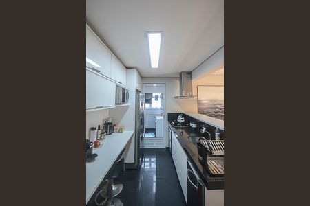 Apartamento para alugar com 104m², 2 quartos e 2 vagas Apartamento para alugar com 104m², 2 quartos e 2 vagasCozinha