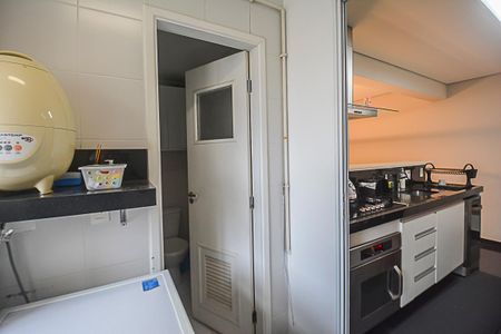 Apartamento para alugar com 104m², 2 quartos e 2 vagas Apartamento para alugar com 104m², 2 quartos e 2 vagasÁrea de Serviço
