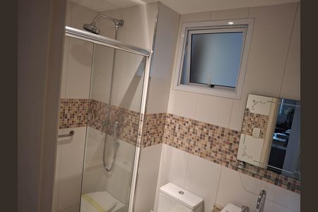 Apartamento à venda com 70m², 2 quartos e 2 vagas Apartamento à venda com 70m², 2 quartos e 2 vagasBanheiro
