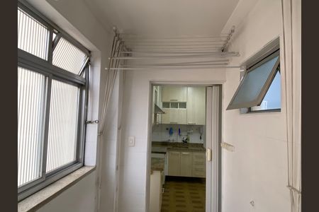 Apartamento para alugar com 82m², 3 quartos e 1 vagaÁrea de Serviço