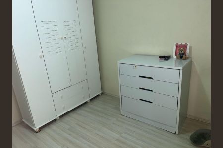 Casa à venda com 190m², 3 quartos e 2 vagas Casa à venda com 190m², 3 quartos e 2 vagasQuarto