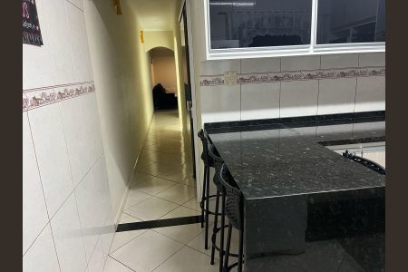 Casa à venda com 190m², 3 quartos e 2 vagas Casa à venda com 190m², 3 quartos e 2 vagasCozinha
