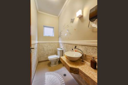 WC de casa à venda com 3 quartos, 164m² em Bela Vista, Osasco