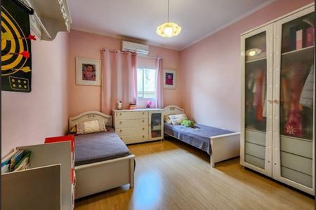 DORMITORIO de casa à venda com 3 quartos, 164m² em Bela Vista, Osasco