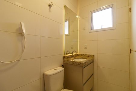 Casa de condomínio à venda com 90m², 2 quartos e 1 vaga Casa de condomínio à venda com 90m², 2 quartos e 1 vagaBanheiro da Suíte 2