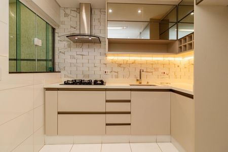 Casa de condomínio à venda com 90m², 2 quartos e 1 vaga Casa de condomínio à venda com 90m², 2 quartos e 1 vagaCozinha