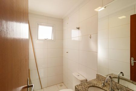 Casa de condomínio à venda com 90m², 2 quartos e 1 vaga Casa de condomínio à venda com 90m², 2 quartos e 1 vagaBanheiro