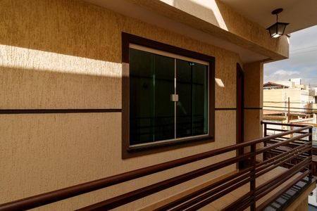 Casa de condomínio à venda com 90m², 2 quartos e 1 vaga