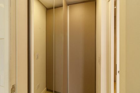 Casa de condomínio à venda com 90m², 2 quartos e 1 vaga Casa de condomínio à venda com 90m², 2 quartos e 1 vagaBanheiro da Suíte