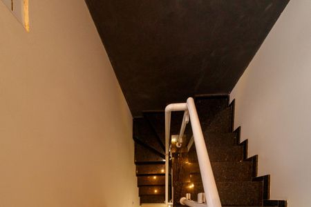 Casa de condomínio à venda com 90m², 2 quartos e 1 vaga