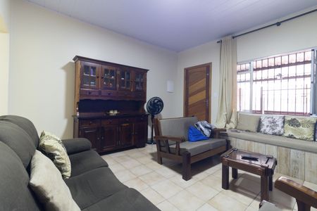 Sala de casa à venda com 2 quartos, 64m² em Vila Brasilio Machado, São Paulo