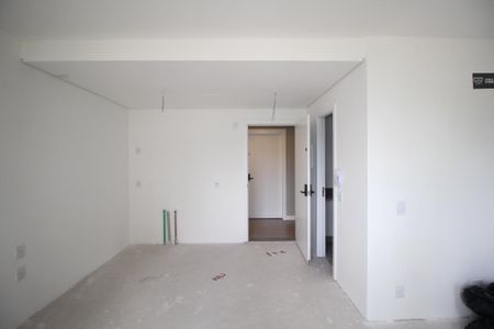 Studio de kitnet/studio à venda com 0 quarto, 30m² em Jardim do Salso, Porto Alegre