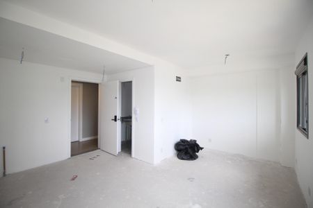 Studio de kitnet/studio à venda com 0 quarto, 30m² em Jardim do Salso, Porto Alegre