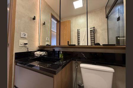 Studio à venda com 35m², 1 quarto e sem vaga Studio à venda com 35m², 1 quarto e sem vagaBanheiro social
