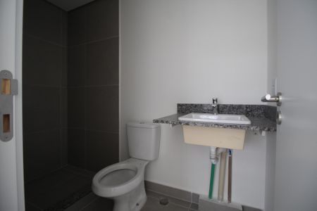 Apartamento à venda com 65m², 2 quartos e 1 vagaBanheiro da Suíte 1