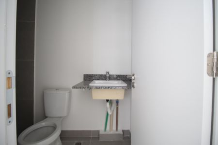 Apartamento à venda com 65m², 2 quartos e 1 vagaBanheiro da Suíte 1