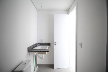 Apartamento à venda com 65m², 2 quartos e 1 vagaBanheiro da Suíte 1