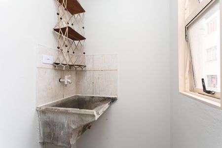 Apartamento para alugar com 45m², 2 quartos e 1 vagaÁrea de Serviço